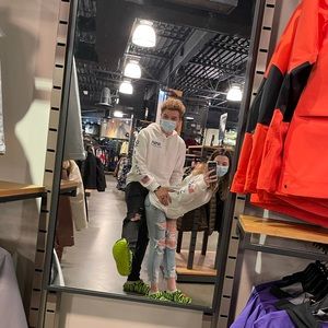 Meet your Posher, Liv